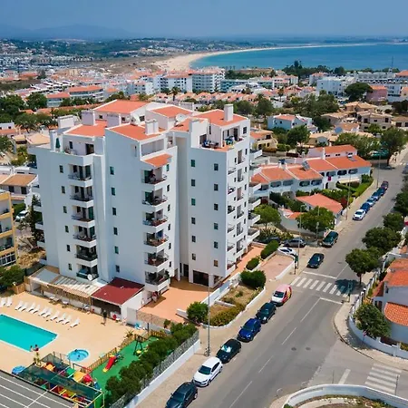 Peaceful Flat In By Lovelystay Διαμέρισμα *