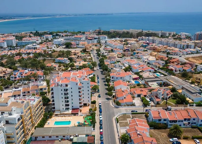 Peaceful Flat In By Lovelystay * Lagos