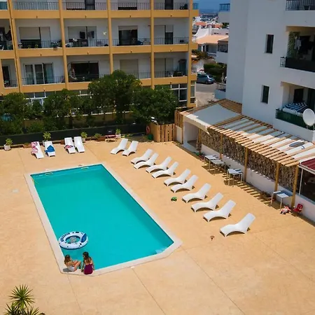 Апартаменты Peaceful Flat In By Lovelystay Лагуш